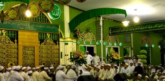TERBARU!!! Habib Rizieq di majelis Habib Ahmad bin Sholeh Al Athos
