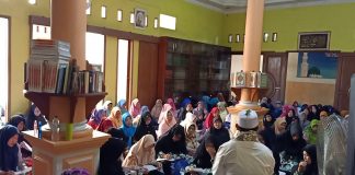Ceramah Maulid Majelis al-Muafah Kaum Ibu 2019 M /1441 H